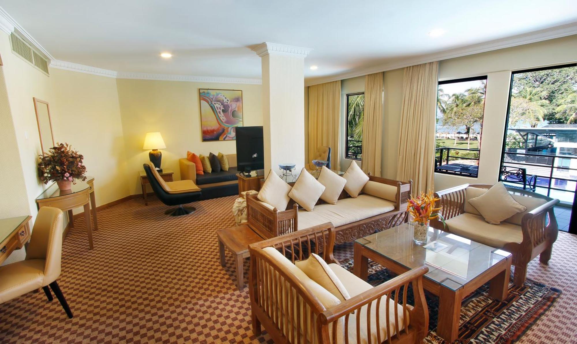 Holiday Villa Resort & Beachclub Langkawi Пантай Ченанг Екстериор снимка